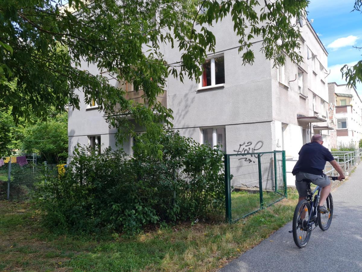 Apartament Kraszewskiego - Retro, Blisko Starowki, Kolo Parku, Ogrod Dla Gosci, Rowery Free Torun Exterior photo